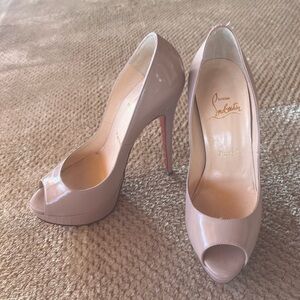 Christian Louboutin Nude Patent Peep Toe Heels 37